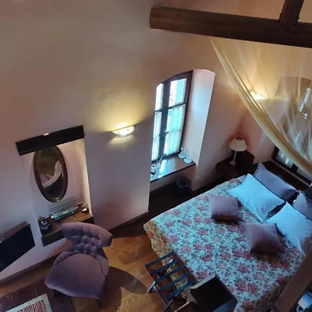 Lousiou Nymphes Escape ゲストハウス ディミツァナ