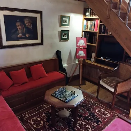 Lousiou Nymphes Escape