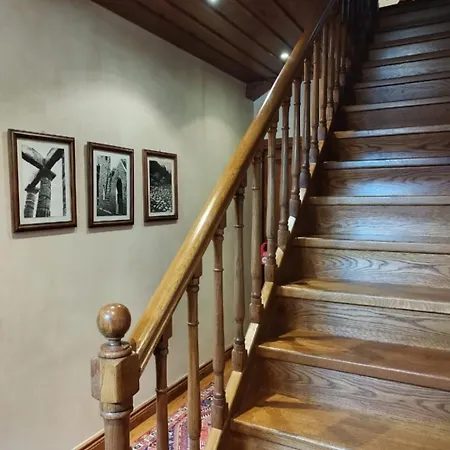 Lousiou Nymphes Escape