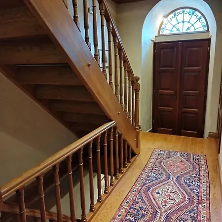 Lousiou Nymphes Escape ゲストハウス 4*