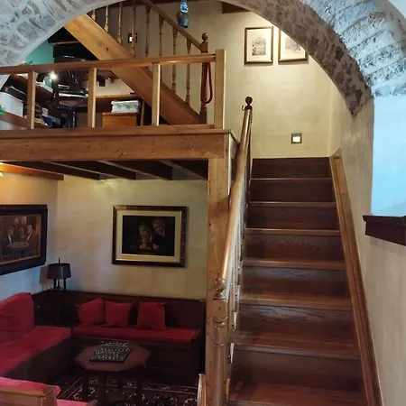 Lousiou Nymphes Escape ゲストハウス