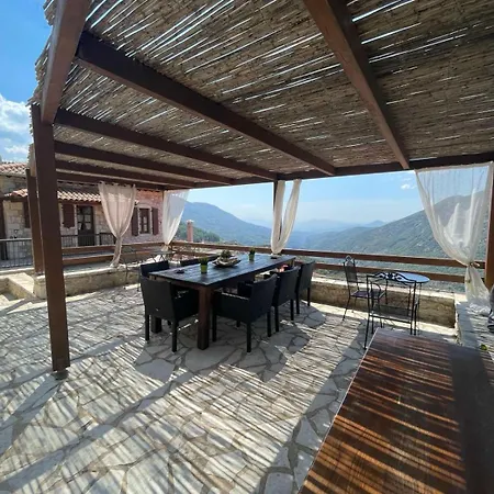 Lousiou Nymphes Escape 4*