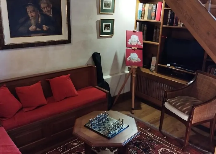 Lousiou Nymphes Escape